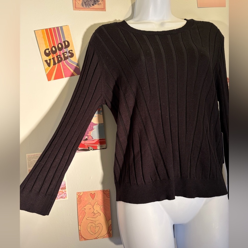 Rachel Black Ribbed Knit Top - Picture 3 of 5